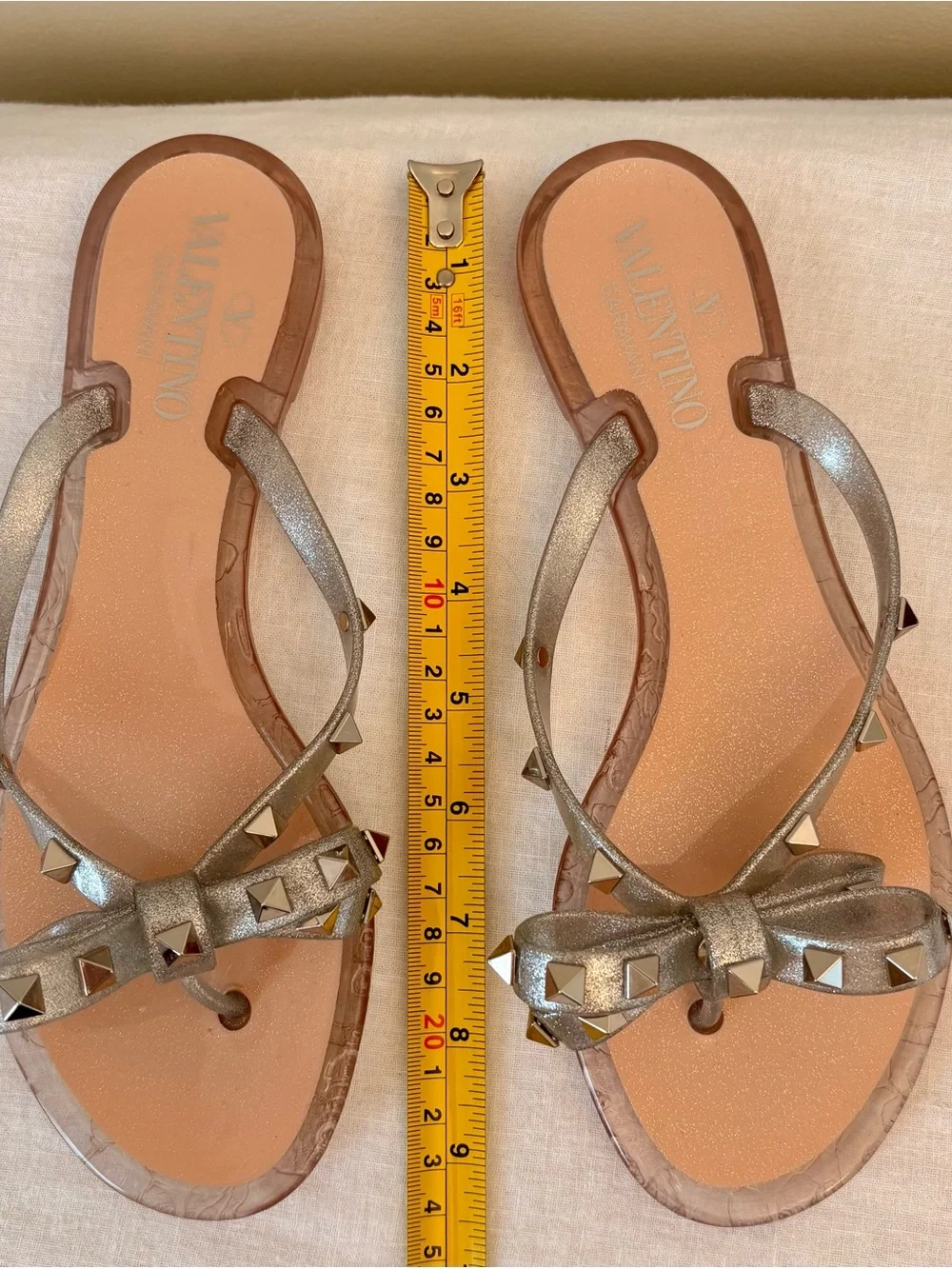 Valentino Garavani Rockstud Rubber Slippers 37